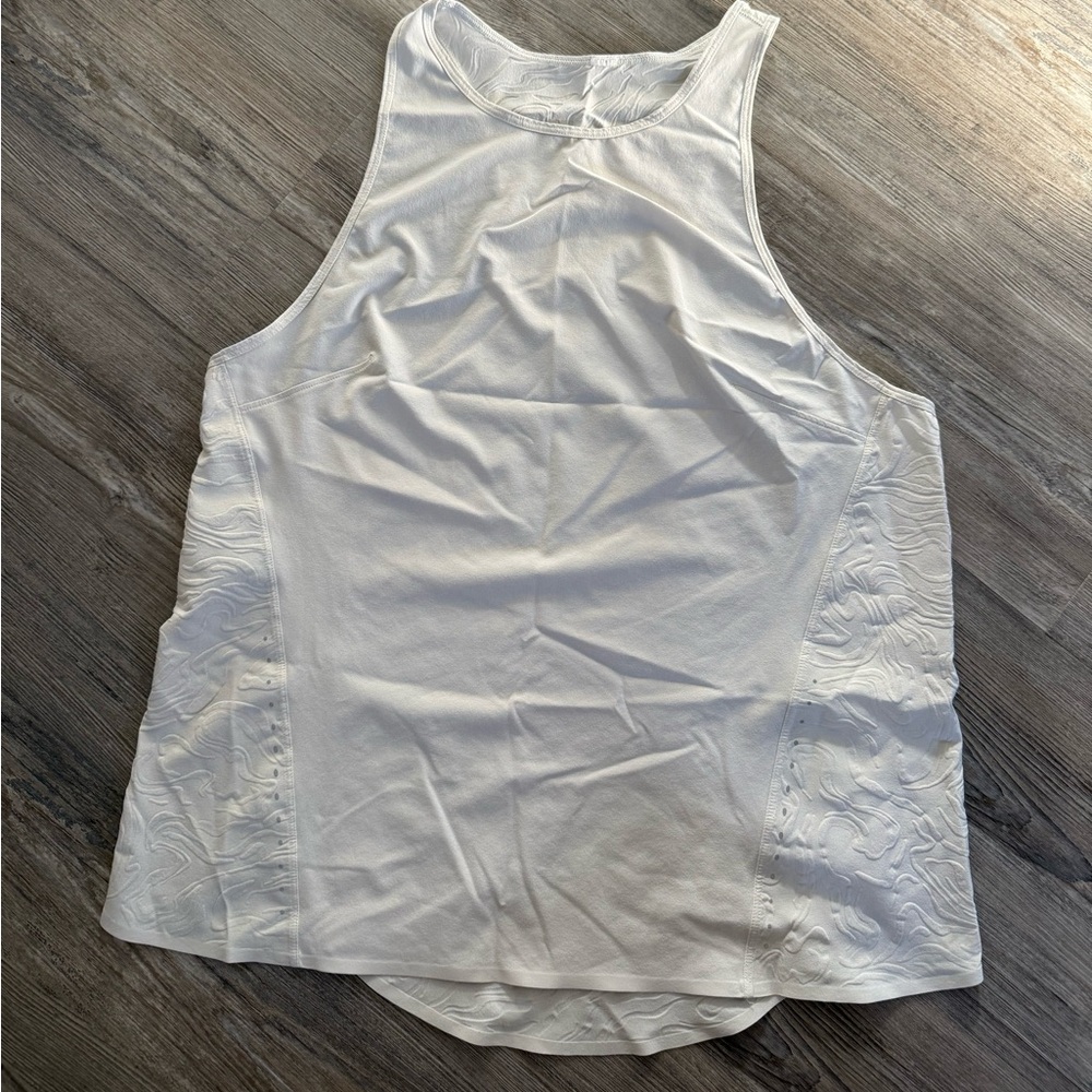 Lululemon Lightweight Stretch Running Tank Airflow